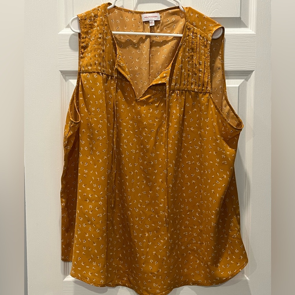 Molly And Isadora Sleeveless Blouse. Golden Yellow In Color Size 3x Women’s